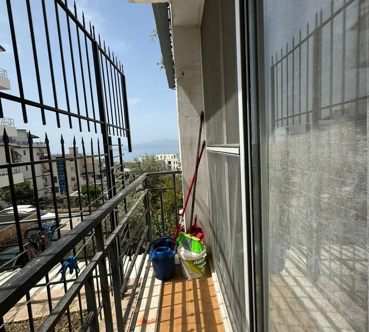 Buzi Central Apartment Sarande Albania